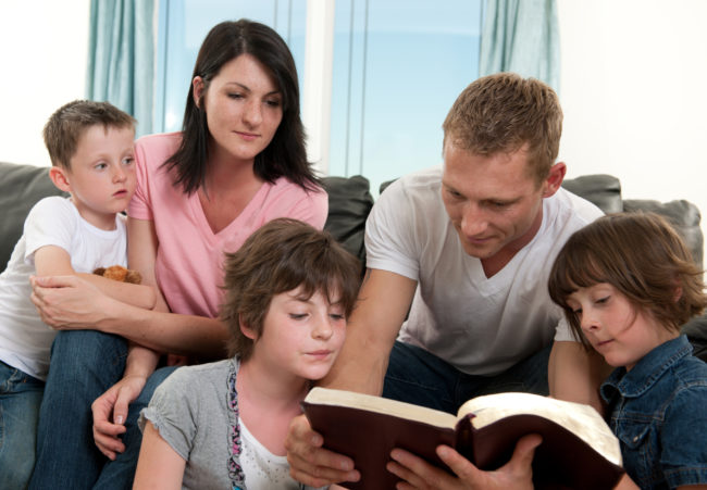 Gia đình tham gia vào đời sống Giáo hội