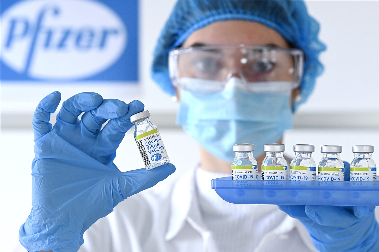 Vaccine Covid-19 duy trì hiệu quả trong bao lâu?