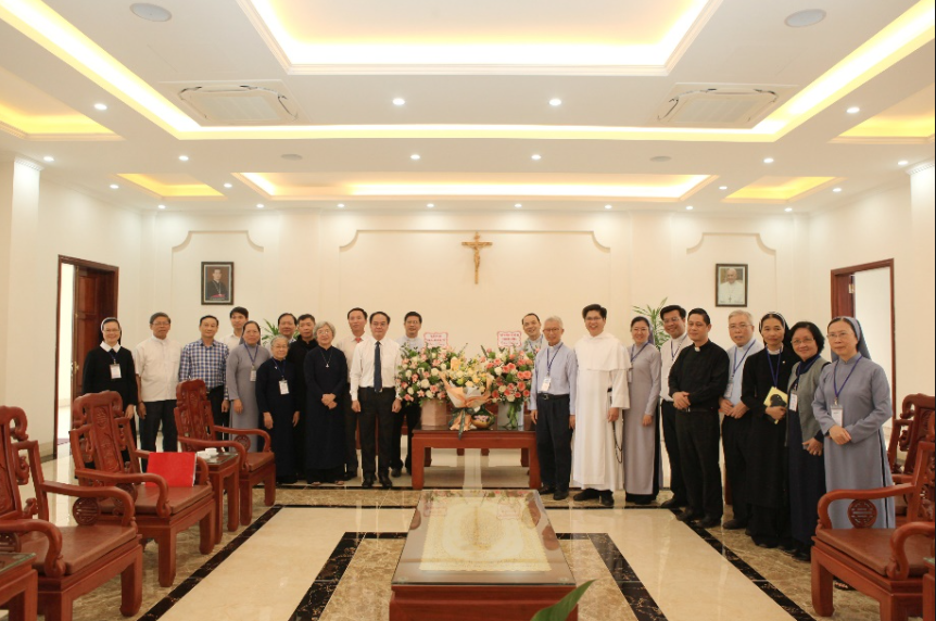 Thứ trưởng Vũ Chiến Thắng chúc mừng Liên hiệp Bề trên Thượng cấp Việt Nam tổ chức thành công Đại hội lần thứ VII