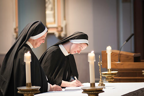 ĐỜI SỐNG CỘNG ĐOÀN, NẺO ĐƯỜNG HẠNH PHÚC