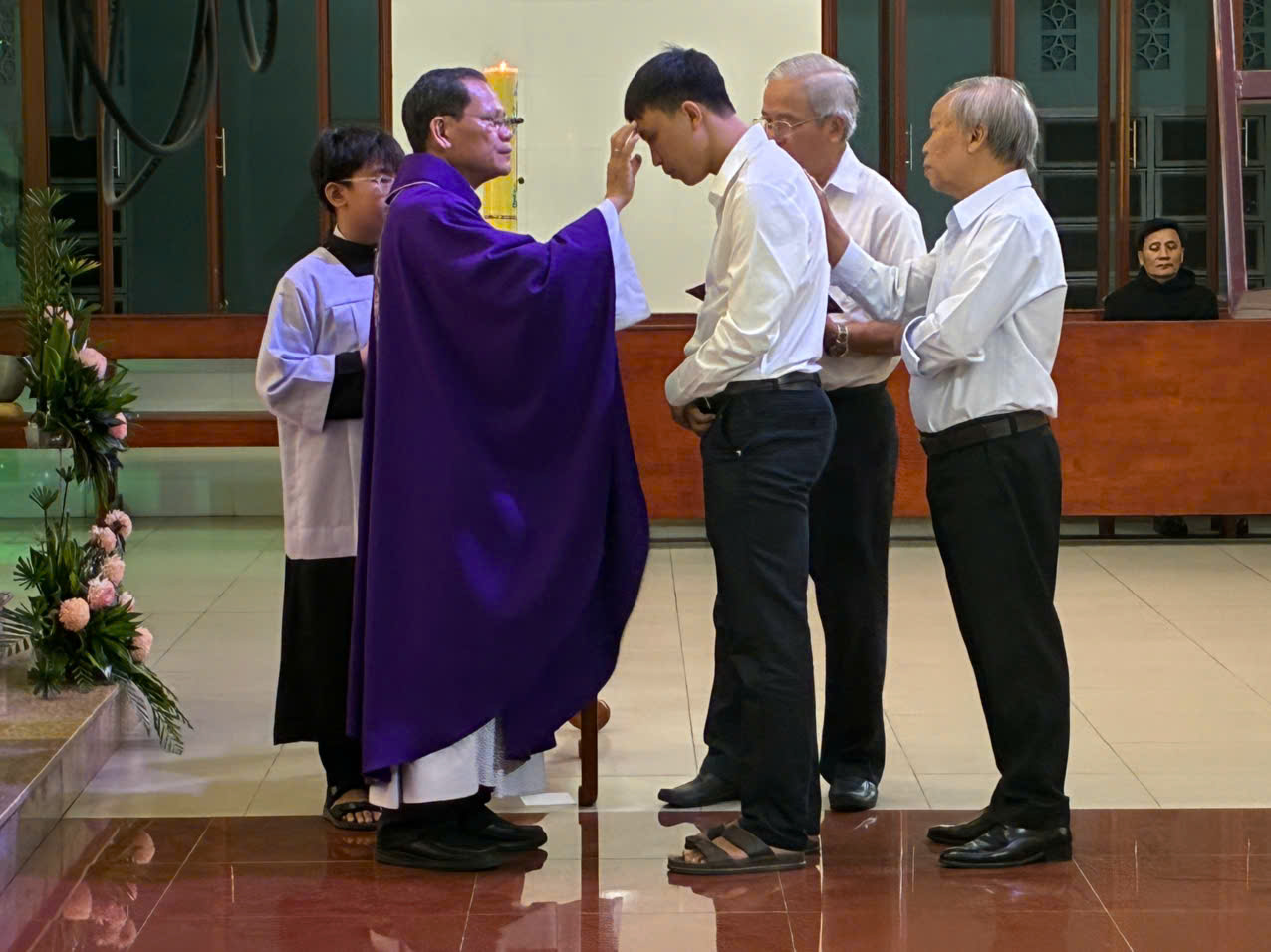 "HẠNH PHÚC CỦA CON LÀ ĐƯỢC LÀM CON CHÚA"