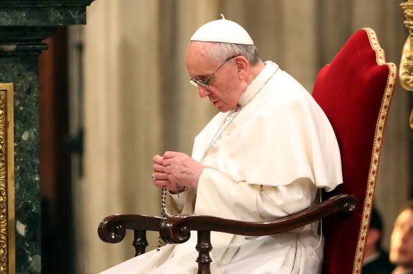 Lời Kinh Mân Côi Diễn Tả Lòng Thương Xót của Thiên Chúa