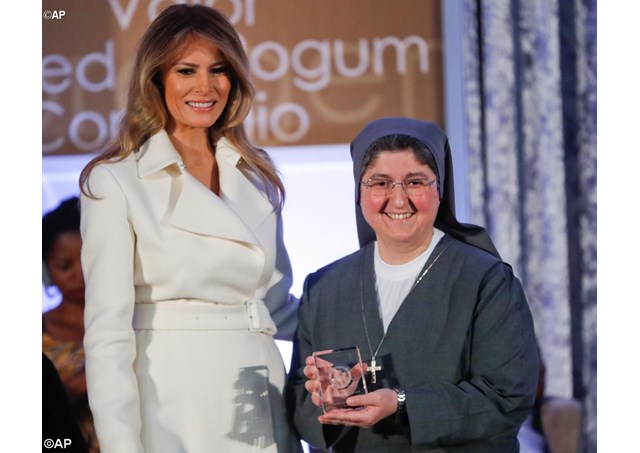Một nữ tu người Syria nhận giải thưởng Phụ nữ quốc tế về lòng can đảm
