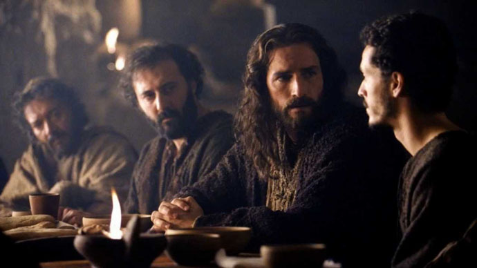 Đức Giê-su lại hỏi: “Còn anh em, anh em bảo Thầy là ai?”