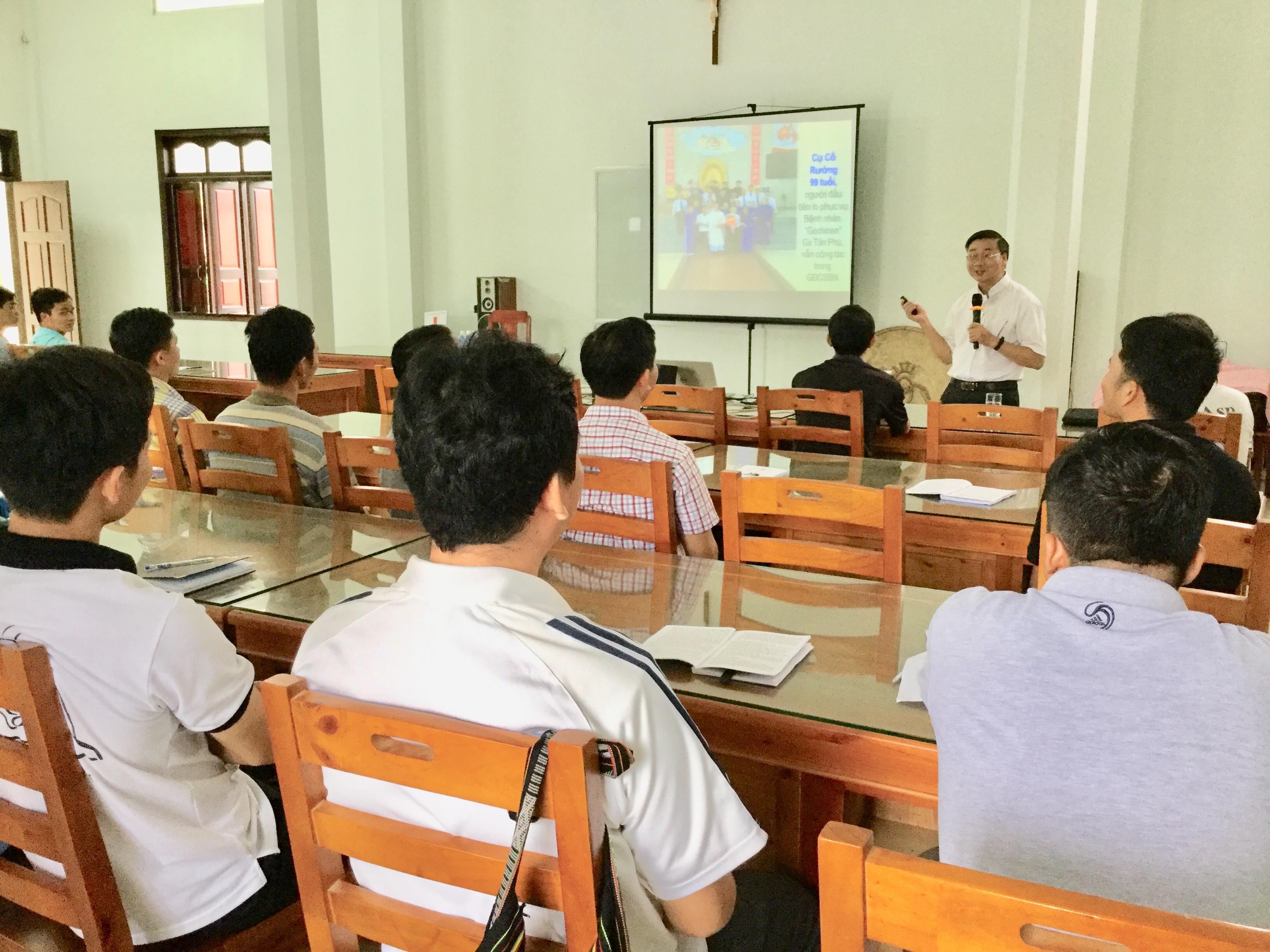 Khóa Tập Huấn Mục Vụ Chăm Sóc Bệnh Nhân tại Tu Đoàn Bác Ái Xã Hội, GP Phan Thiết