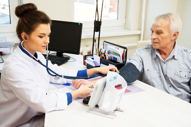 Nguyên nhân và dấu hiệu của bệnh Alzheimer